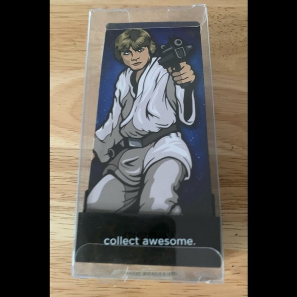 NIB Star Wars Luke Skywalker FIGPIN #699 - Picture 2 of 3